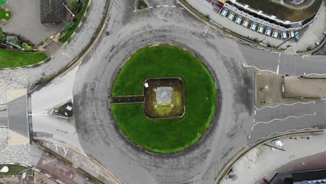 Birds-eye-view-of-the-clocktower-roundabout-in-Skegness,-Lincolnshire,-UK