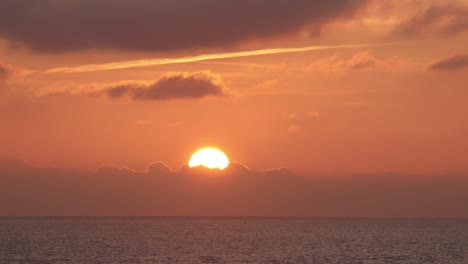 Schöner-Sonnenuntergang-Am-Atlantik