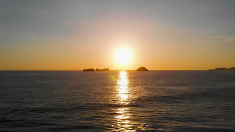 ocean-in-the-beautiful-sunset