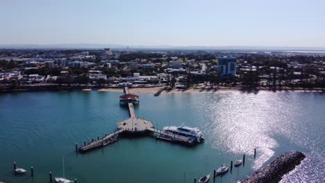 Redcliffe-is-a-town-and-suburb-in-the-Moreton-Bay-Region,-Redcliffe-Pier,-Esplanade-Walk,-Queensland,-Australia