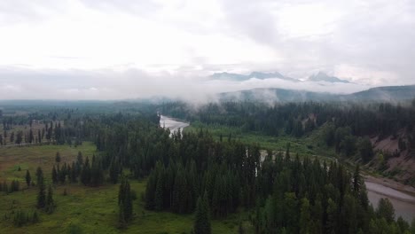 North-Fork-Flathead-River-Mit-Gletscher-NP---Drohne-2