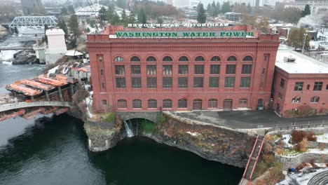 Establishing-aerial-view-of-the-Washington-Water-Power-building-in-downtown-Spokane