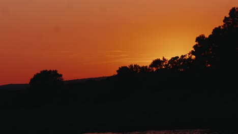 Sonnenuntergang-Im-Zeitraffer-Auf-Einer-Kroatischen-Insel-Krk---Schöner-Sommertag