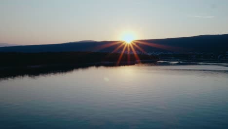 Wunderschöner-Sommersonnenuntergang-Auf-Der-Kroatischen-Insel-Krk---4k-Inspire-2-Drohnenaufnahmen
