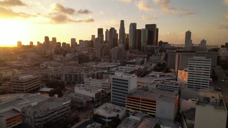 Los-Angeles,-California-Sunset-Skyline