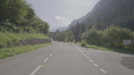 Fahrvideo-Vom-Sustenpass-In-Der-Schweiz