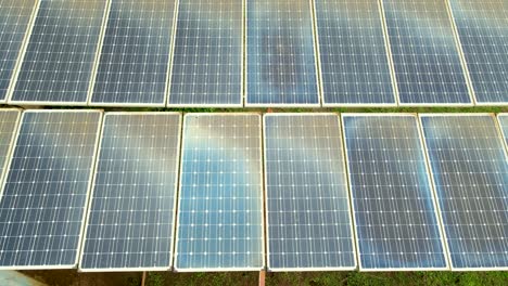 Solar-panels--Climate-change-Paris-agreement