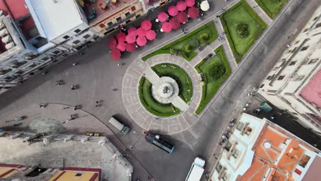 Small-town-in-Mexico-Guananajuato-from-above-Plaza