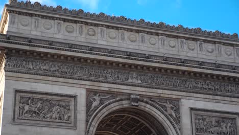 Arch-of-Triumph-in-Paris,-France