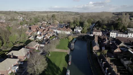 Hungerford-town-and-canal-England-aerial-drone-footage
