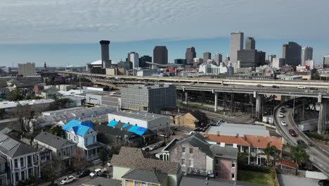Aerial-view-of-New-Orleans-Downtown