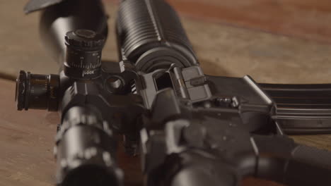 Macro-dolly-in-over-loaded-AR-15