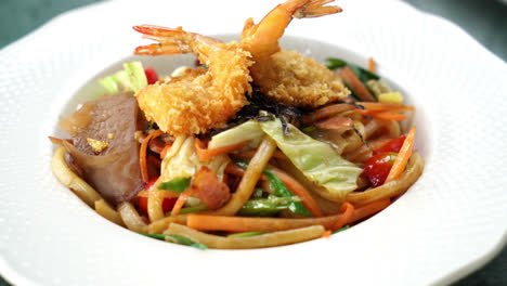 Yaki-Udon---Stir-Fried-Udon-Noodles-in-Japanese-style-Japanese-food-style