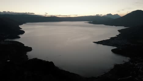 Indian-Nose-and-Lake-Atitlan,-3-volcanoes,-San-Juan-La-Laguna-and-San-Pedro-sunrise-in-Guatemala