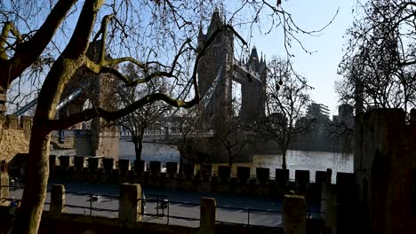 Blick-Auf-Die-Tower-Bridge-Vom-Tower-Of-London,-Vereinigtes-Königreich