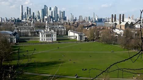 Top-of-the-Hill-looking-down-at-Greenwich-Park,-London,-United-Kingdom