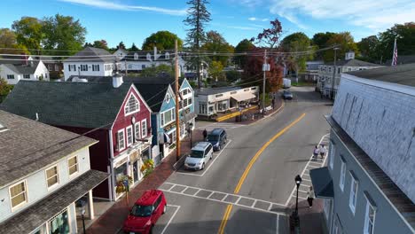 Art-gallery-and-retail-shops-in-Kennebunkport-Maine