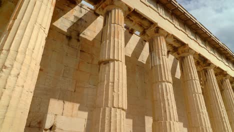 Kolonnade-Des-Hephaistos-tempels-In-Athen