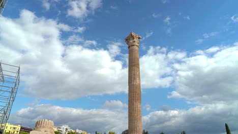 Majestuosa-Columna-De-Piedra-De-Mármol-Templo-De-Zeus-Olímpico