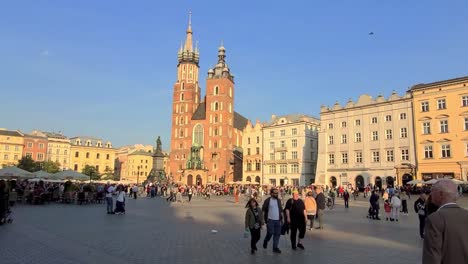 Plaza-Central-De-La-Ciudad-De-Cracovia
