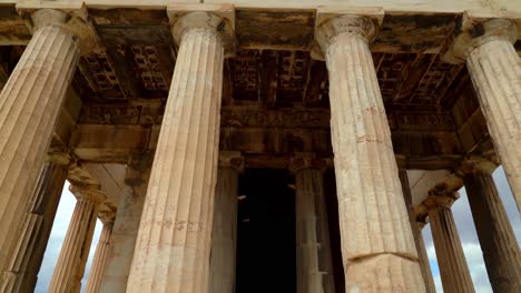 Ceiling-of-Temple-of-Hephaestus