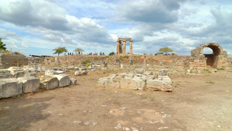 Panoramablick-Auf-Den-Tempel-Des-Apollo-Im-Antiken-Korinth