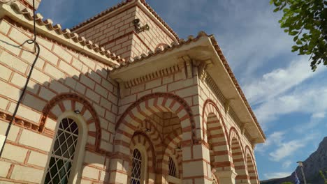 Kirche-Der-Panagia-Im-Alten-Korinth-Während-Der-Goldenen-Stunde