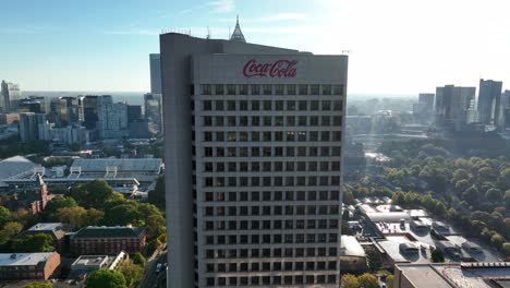 Edificio-De-La-Sede-De-Coca-Cola-Coca-Cola-En-El-Centro-De-Atlanta,-Georgia,-EE.UU.