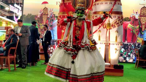 Kathakali-Dancer-Performing-A-Classical-Indian-Dance-To-People---POV