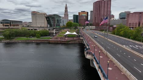 Downtown-Hartford-CT-approach-over-Connecticut-River