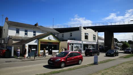 Fixed-Shot-Of-Busy-Street-At-Hayle-Town-And-Estuary-In-Cornwall