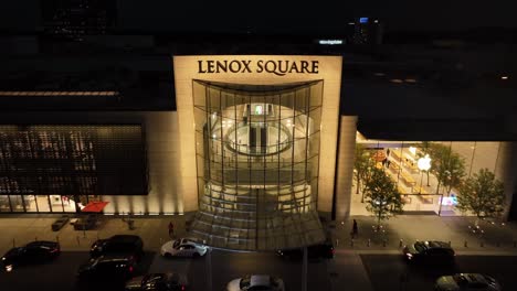 Lenox-Square-Ist-Ein-Gehobenes-Luxuseinkaufszentrum-Im-Buckhead-bereich-Von-Atlanta-Georgia