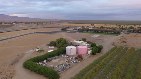 Grain-silos-at-Harris-Ranch,-California