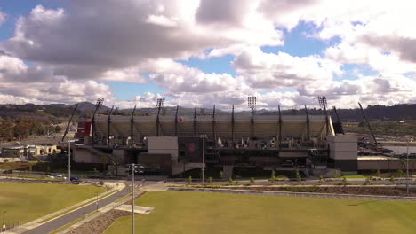 The-new-Snapdragon-football-stadium-in-Mission-Valley,-slow-drone-ascend