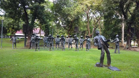Estatuas-De-La-Ejecución-Del-Héroe-Nacional-Filipino-José-Rizal-En-Luneta-Park-En-Manila