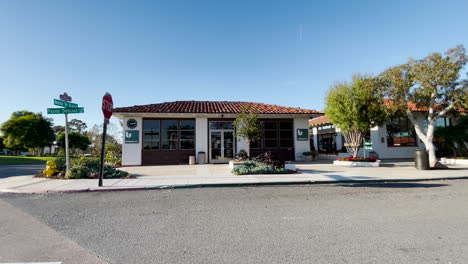 Gewerkschaftsbank-In-Rancho-Santa-Fe,-San-Diego,-Kalifornien