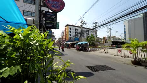 La-Ciudad-De-Pattaya-Es-Una-Ciudad-Asiática-Vibrante-Y-Colorida