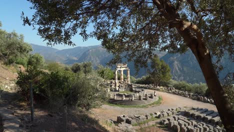 Standort-Von-Tholos-Von-Delphi-In-Griechenland