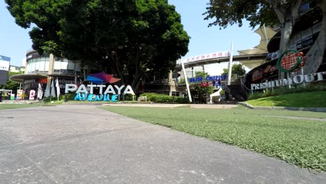 La-Ciudad-De-Pattaya-Es-Una-Ciudad-Asiática-Vibrante-Y-Colorida