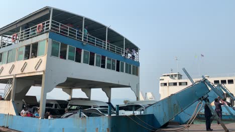 Old-Asian-Ferry-Docking-Ready-For-Travellers-To-Disembark