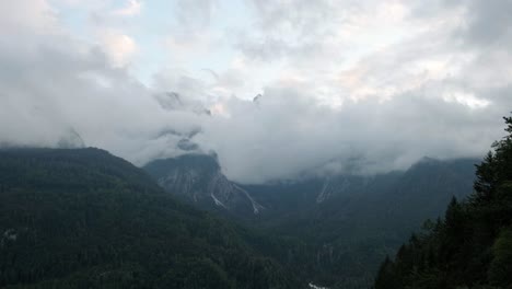 Clouds-hugging-the-mountain-summits-in-the-Triglav-National-Park-in-Slovenia-during-sunset