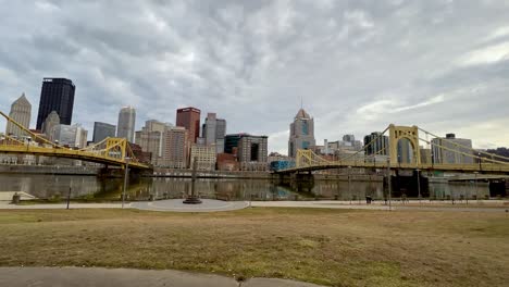 Timelapse-of-Pittsburgh-downtown-skyline-panorama-viewed-from-Allegheny-Landing,-between-Roberto-Clemente-and-Andy-Warhol-bridges