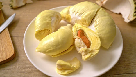 Durian-riped-and-fresh-,durian-peel