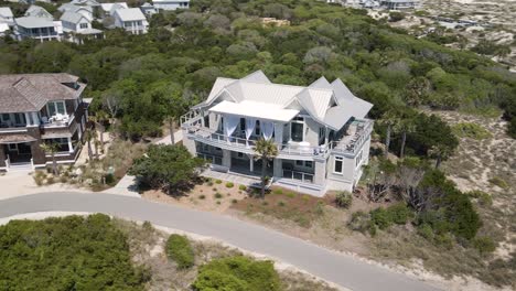 Bald-Head-Island-premium-real-estate-luxury-properties-orbiting-aerial-shot