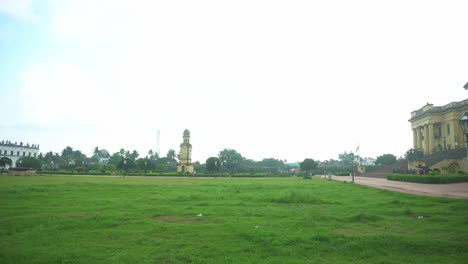El-Monumento-Hazarduari-En-Murshidabad,-Perteneciente-Al-Estudio-Arqueológico-De-La-India,-Fue-Construido-Por-Nawab-Nazim-Humayun-Jha-En-1829-Ad