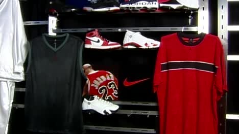 MICHAEL-JORDAN-SHOES-AND-CLOTHING-STORE-EARLY-2000