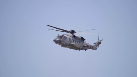 Vista-Lateral-Del-Helicóptero-Sikorsky-H-92-Superhawk-Flotante