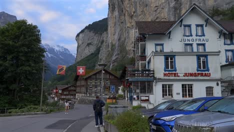 Hotel-Jungfrau-in-Lauterbrunnen,-Switzerland.-Slo-mo