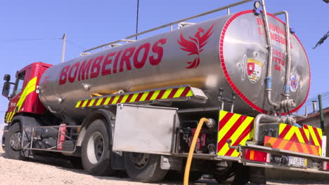 footage-of-the-fire-truck-replenishing-a-house's-dried-up-drinking-water-supply-during-the-global-warming-drought