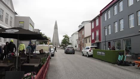 Downtown-Reykjavik,-Iceland-with-car-driving-on-street
